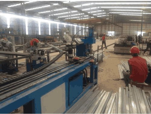 其實(shí)很多工廠老板不是在做產(chǎn)品, 而是在玩命